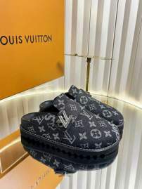 Picture of Louis Vuitton Slippers _SKULVsz35-45mnq01111086